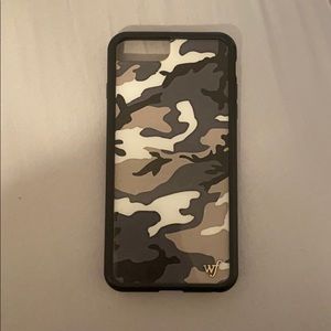 Grey Camo Wildflower Case